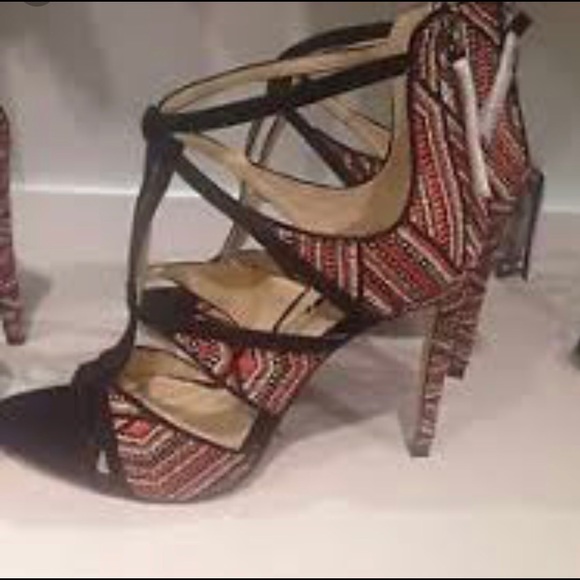 Brand new Zara contrasting fabric heel - Picture 6 of 7